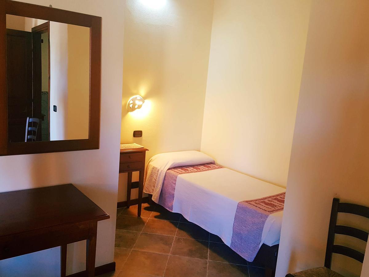 Agriturismo Gennemara B&B Perdaxius Экстерьер фото